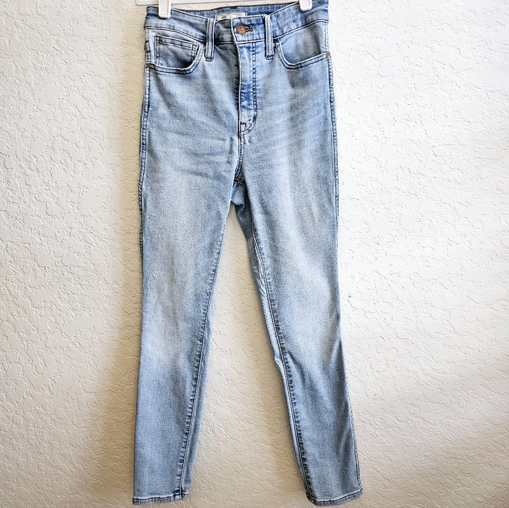 Madewell Curvy Roadtripper Jeans